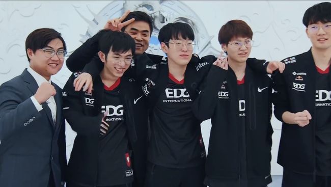 当我们跟随 当我们跟随