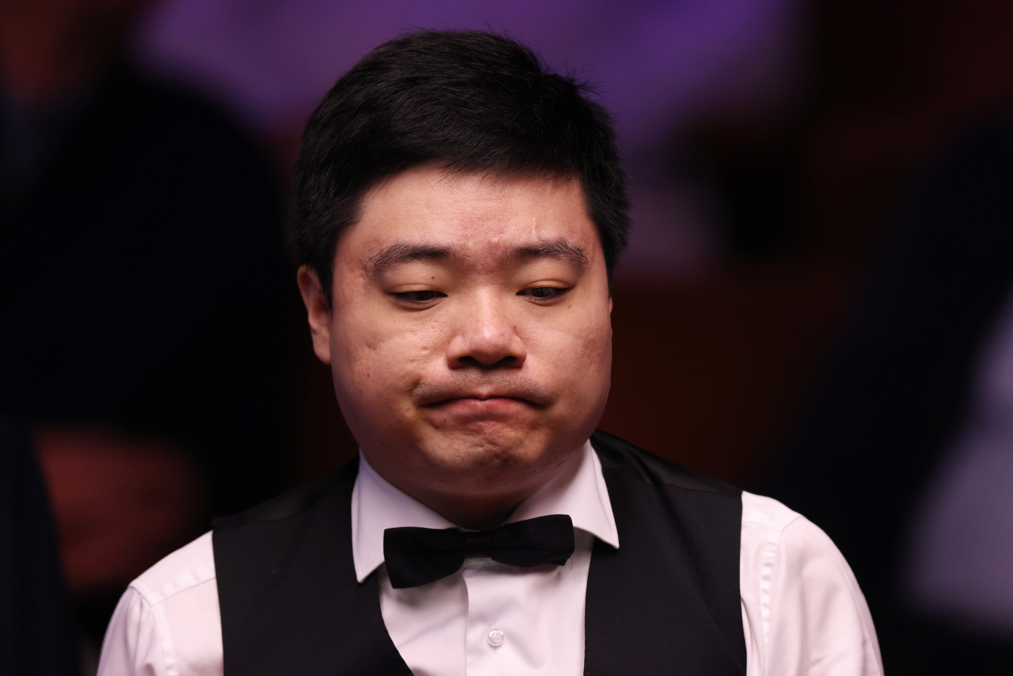 值得我们拭 值得我们拭